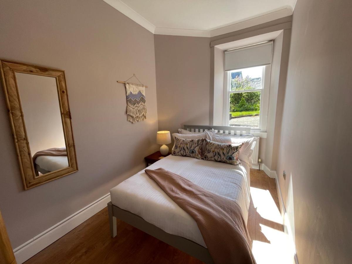 The Old Shop, A Two Bed Flat In Inverkip Village エクステリア 写真